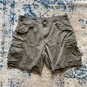 American Eagle Cargo Shorts Men's Size 36 Olive Green Surplus Military Army Belt